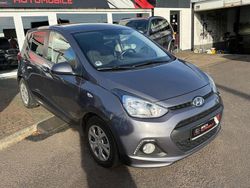 Grau Gebraucht 2017 Hyundai i10 Classic Kleinwagen | 6.490 € (Fairer Preis)