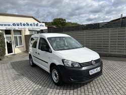 Weiss Gebraucht 2013 VW Caddy Van / Kleinbus | 10.995 € (Teuer)