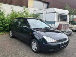 Schwarz Gebraucht 2003 Ford Focus Kleinwagen | 2.500 € (Teuer)