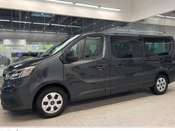 Grau Gebraucht 2024 Renault Trafic Evolution Van / Kleinbus | 37.330 € (Etwas zu teuer)