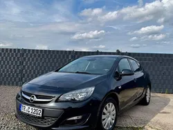 Schwarz Gebraucht 2014 Opel Astra Style Limousine | 4.900 € (Guter Preis)