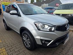 Grau Gebraucht 2017 Ssangyong (KGM) Korando SUV | 10.950 €