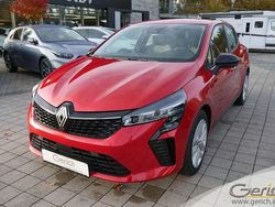 Rouge flamme (metallic) Gebraucht 2024 Renault Clio V Evolution Kleinwagen | 15.850 € (Fairer Preis)