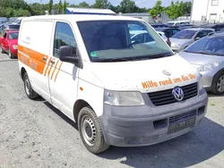 Grauweiß r9002 Gebraucht 2005 VW T5 Van | 2.499 €