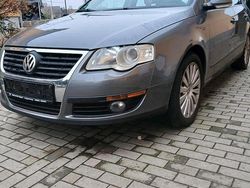 Grau Gebraucht 2005 VW Passat Limousine | 1.300 €