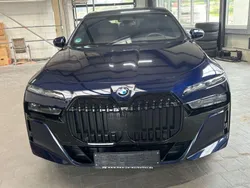 Black sapphire metallic Gebraucht 2024 BMW 740 M Sport Limousine | 99.900 €