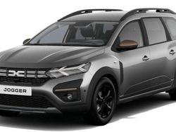 Dolomitgrau (metallic) Gebraucht 2025 Dacia Jogger Extreme Van / Kleinbus | 26.740 € (Fairer Preis)
