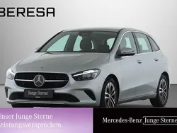 Silber Gebraucht 2024 Mercedes B180 Progressive Van / Kleinbus | 29.480 € (Fairer Preis)