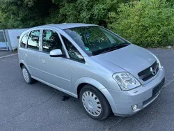 Silber Gebraucht 2005 Opel Meriva Edition Van / Kleinbus | 1.999 € (Fairer Preis)