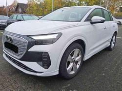 Weiß Gebraucht 2022 Audi Q4 e-tron Advanced SUV | 26.590 € (Guter Preis)
