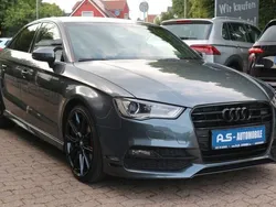 Grau Gebraucht 2015 Audi A3 S-Line Limousine | 16.490 € (Fairer Preis)