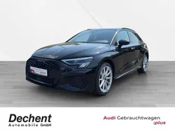 Mythosschwarz metallic Gebraucht 2024 Audi A3 Sportback e-tron S-Line Limousine | 40.580 €