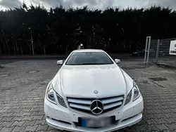 Weiß Gebraucht 2010 Mercedes E250 Coupé | 11.000 € (Fairer Preis)
