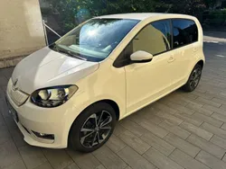 Weiß Gebraucht 2020 Skoda Citigo-e IV Best of Kleinwagen | 14.800 € (Etwas zu teuer)