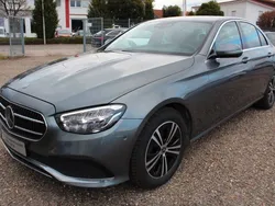 Grau Gebraucht 2021 Mercedes E220 Avantgarde Limousine | 29.995 € (Fairer Preis)