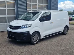 Jade weiss/arktis weiss Gebraucht 2020 Opel Vivaro Edition Van | 19.988 € (Fairer Preis)