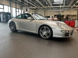 Silber Gebraucht 2006 Porsche 911 Carrera Coupé | 39.800 € (Guter Preis)