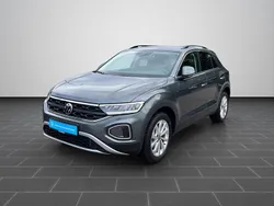 Indiumgrau metallic (metallic) Gebraucht 2025 VW T-Roc SUV | 29.900 € (Superpreis)