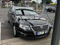 Schwarz Gebraucht 2010 VW Passat Limousine | 9.500 €