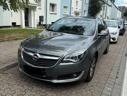 Grau Gebraucht 2017 Opel Insignia Business Kombi | 10.650 € (Fairer Preis)