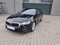 Schwarz Gebraucht 2023 Skoda Octavia Sport Limousine | 24.400 € (Fairer Preis)
