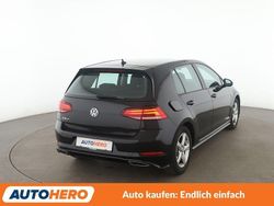 Schwarz Gebraucht 2019 VW Golf VII Highline Limousine | 16.170 € (Guter Preis)