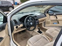 Weiß Gebraucht 2002 VW Polo Kleinwagen | 2.000 € (Etwas zu teuer)