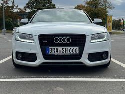 Weiß Gebraucht 2011 Audi A5 S-Line Coupé | 9.000 € (Fairer Preis)