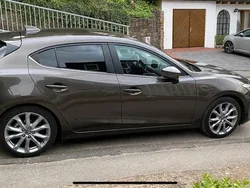 Grau Gebraucht 2015 Mazda 3 Urban Limited Limousine | 10.800 € (Guter Preis)