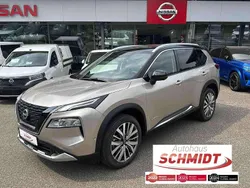 Champagne silver/dach black Neu 2025 Nissan X-Trail Tekna+ SUV | 49.490 €