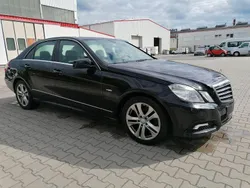 Schwarz Gebraucht 2009 Mercedes E250 Avantgarde Limousine | 13.685 € (Fairer Preis)