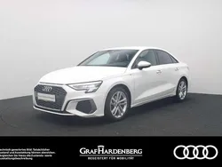 Ibisweiß Gebraucht 2022 Audi A3 S-Line Limousine | 25.880 € (Fairer Preis)
