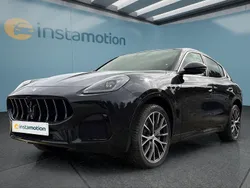 Schwarz Gebraucht 2025 Maserati Grecale GT SUV | 77.299 € (Fairer Preis)