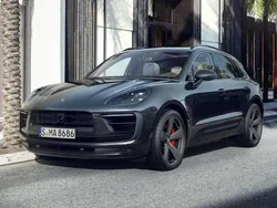 Tiefschwarzmetallic Gebraucht 2024 Porsche Macan GTS SUV | 108.870 € (Etwas zu teuer)