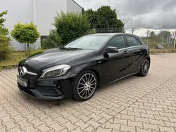 Schwarz Gebraucht 2017 Mercedes A180 AMG line Limousine | 17.490 € (Etwas zu teuer)