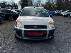 Grau Gebraucht 2006 Ford Fusion Fun X Limousine | 1.699 € (Guter Preis)