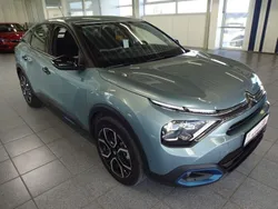 Grün Gebraucht 2023 Citroën e-C4 Feel Limousine | 18.950 € (Superpreis)