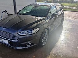 Grau Gebraucht 2015 Ford Mondeo Titanium Kombi | 10.499 € (Fairer Preis)