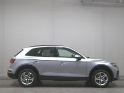 Silber Gebraucht 2022 Audi Q5 Ambiente SUV | 29.980 € (Guter Preis)