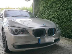 Braun Gebraucht 2009 BMW 750L Limousine | 12.750 €