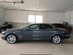 Grau Gebraucht 2003 Jaguar XJR Limousine | 21.900 € (Etwas zu teuer)