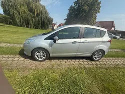 Silber Gebraucht 2014 Ford B-MAX Van / Kleinbus | 6.500 € (Fairer Preis)