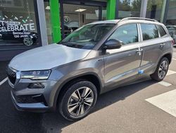 Grey (metallic) Neu 2025 Skoda Karoq SUV | 35.980 € (Fairer Preis)