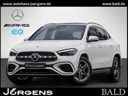 Weiss polarweiß Gebraucht 2024 Mercedes GLA200 AMG SUV | 40.330 € (Fairer Preis)