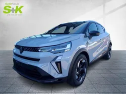 Rafalgrau metallic, black pea Gebraucht 2025 Renault Captur Techno SUV | 30.990 € (Etwas zu teuer)