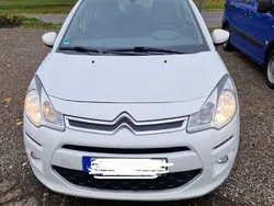 Weiß Gebraucht 2015 Citroën C3 SELECTION Kleinwagen | 4.600 € (Fairer Preis)