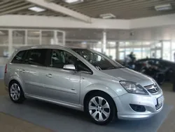 Silber Gebraucht 2008 Opel Zafira Sport Van / Kleinbus | 4.980 € (Fairer Preis)