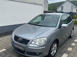Silber Gebraucht 2009 VW Polo United Coupé | 2.500 € (Fairer Preis)