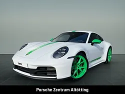 Weiß Neu 2025 Porsche 911 Carrera T Coupé | 171.310 € (Etwas zu teuer)