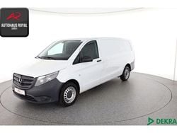 Weiss Gebraucht 2017 Mercedes Vito Van / Kleinbus | 18.479 € (Guter Preis)